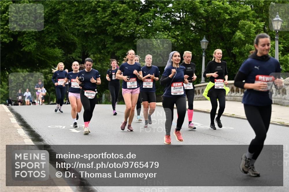 14.06.2026 - REWE Women's Run Dr. Thomas Lammeyer http://msf.ph/oto/9765479 14.06.2026 09:40:38 Laufen 10122, 10757, 10063, 51, 11089, 10069, 10387 meine-sportfotos.de