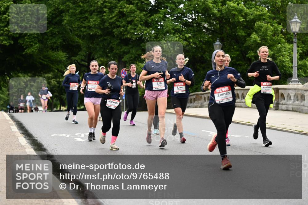 14.06.2026 - REWE Women's Run Dr. Thomas Lammeyer http://msf.ph/oto/9765488 14.06.2026 09:40:38 Laufen 11526, 10757, 10063, 11089, 57, 10387 meine-sportfotos.de