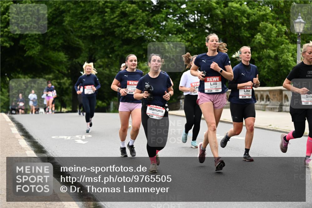 14.06.2026 - REWE Women's Run Dr. Thomas Lammeyer http://msf.ph/oto/9765505 14.06.2026 09:40:39 Laufen 1152, 7, 10122, 7, 10757, 57, 10063, 10089 meine-sportfotos.de
