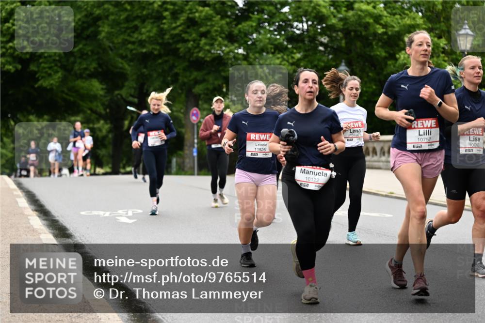 14.06.2026 - REWE Women's Run Dr. Thomas Lammeyer http://msf.ph/oto/9765514 14.06.2026 09:40:40 Laufen 11526, 7, 10122, 10496, 57, 10757, 10063 meine-sportfotos.de