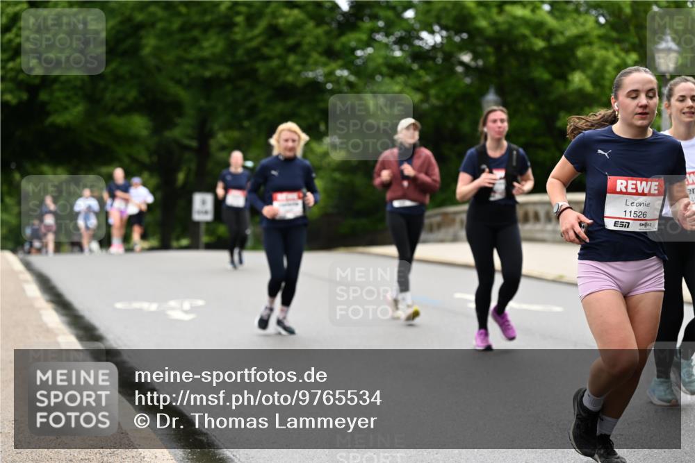 14.06.2026 - REWE Women's Run Dr. Thomas Lammeyer http://msf.ph/oto/9765534 14.06.2026 09:40:41 Laufen 11526, 7 meine-sportfotos.de