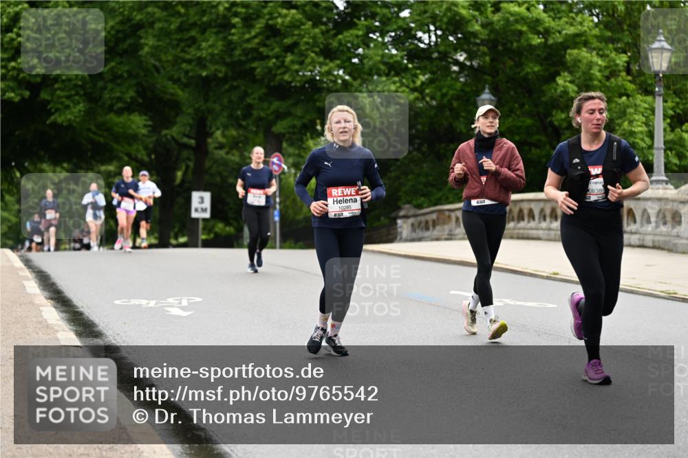 14.06.2026 - REWE Women's Run Dr. Thomas Lammeyer http://msf.ph/oto/9765542 14.06.2026 09:40:42 Laufen 10285, 7, 0838, 51 meine-sportfotos.de