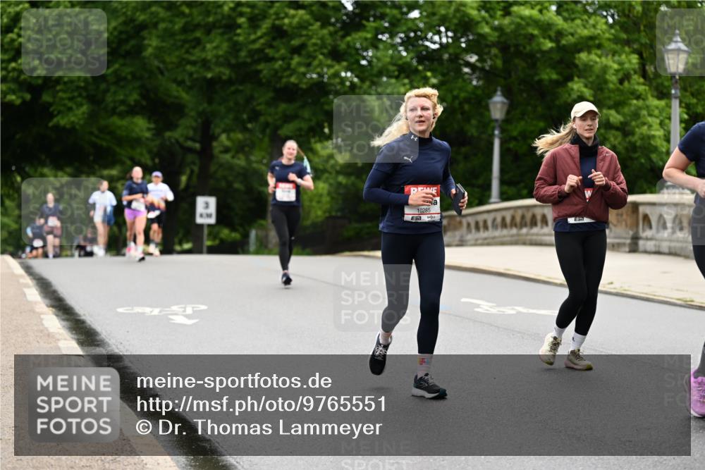 14.06.2026 - REWE Women's Run Dr. Thomas Lammeyer http://msf.ph/oto/9765551 14.06.2026 09:40:42 Laufen 10285, 7, 44 meine-sportfotos.de