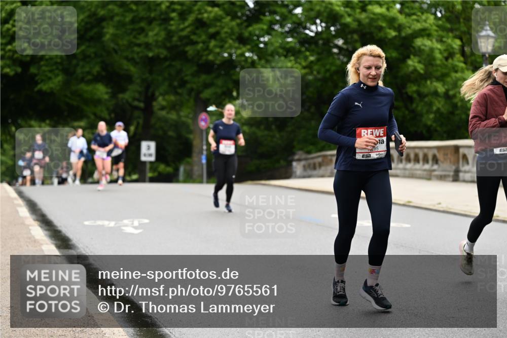 14.06.2026 - REWE Women's Run Dr. Thomas Lammeyer http://msf.ph/oto/9765561 14.06.2026 09:40:43 Laufen 285, 7 meine-sportfotos.de