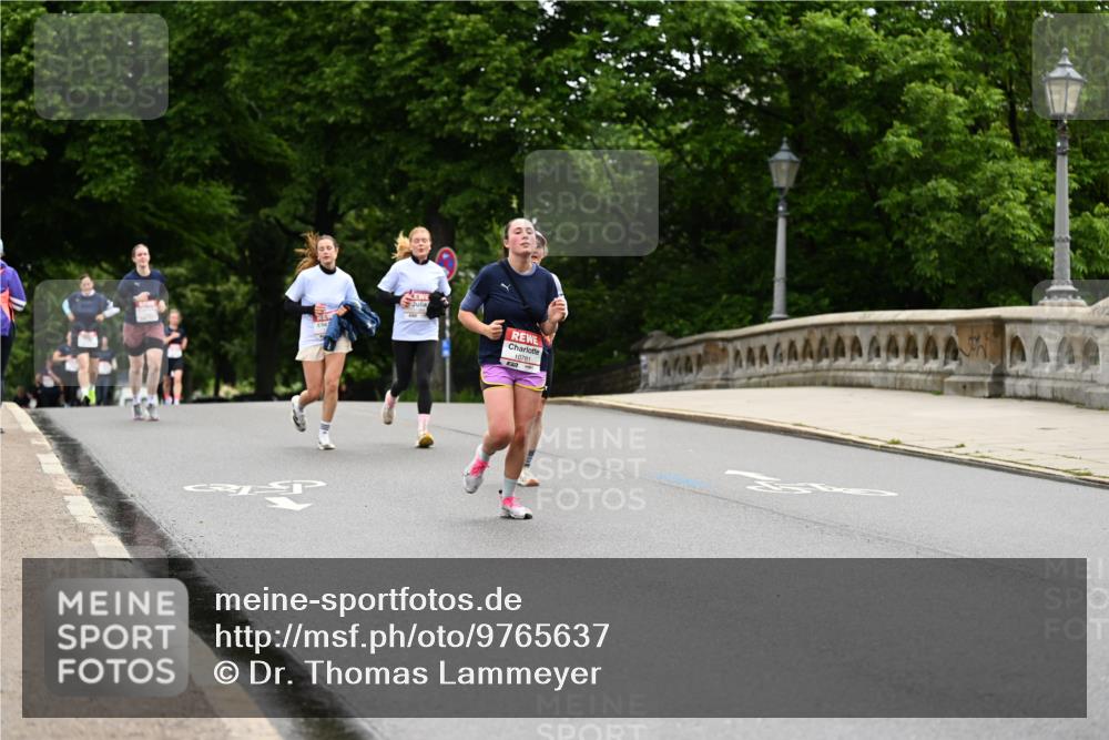 14.06.2026 - REWE Women's Run Dr. Thomas Lammeyer http://msf.ph/oto/9765637 14.06.2026 09:40:48 Laufen 10781 meine-sportfotos.de