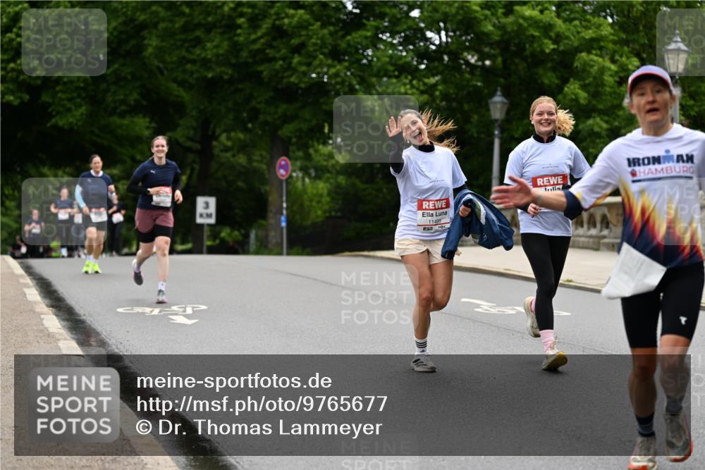 14.06.2026 - REWE Women's Run Dr. Thomas Lammeyer http://msf.ph/oto/9765677 14.06.2026 09:40:51 Laufen 11499 meine-sportfotos.de