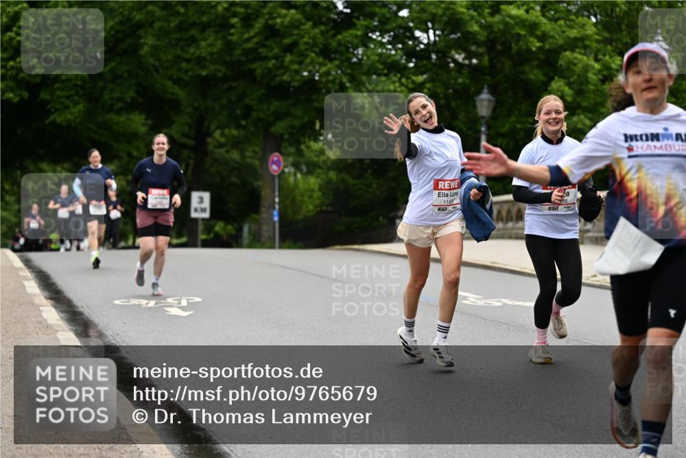 14.06.2026 - REWE Women's Run Dr. Thomas Lammeyer http://msf.ph/oto/9765679 14.06.2026 09:40:51 Laufen 11499, 7 meine-sportfotos.de