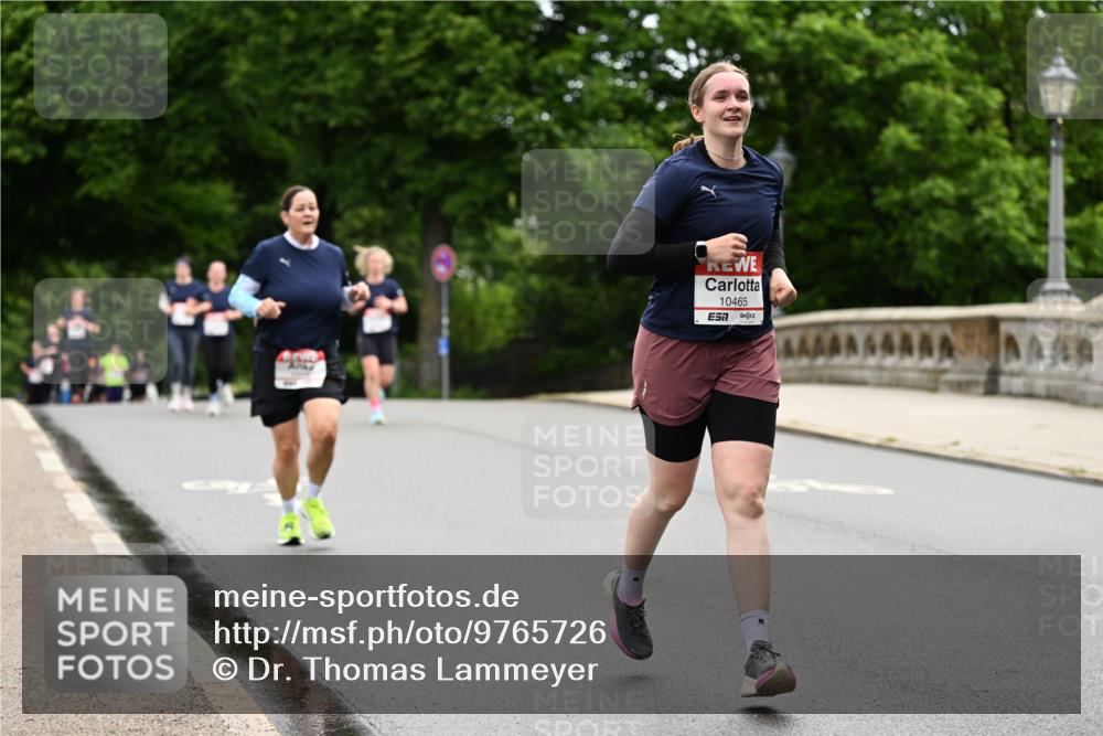 14.06.2026 - REWE Women's Run Dr. Thomas Lammeyer http://msf.ph/oto/9765726 14.06.2026 09:40:55 Laufen 10465, 7 meine-sportfotos.de