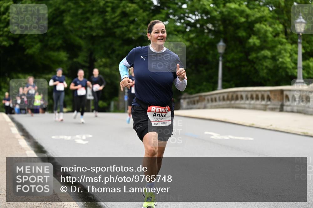 14.06.2026 - REWE Women's Run Dr. Thomas Lammeyer http://msf.ph/oto/9765748 14.06.2026 09:40:56 Laufen 10098 meine-sportfotos.de