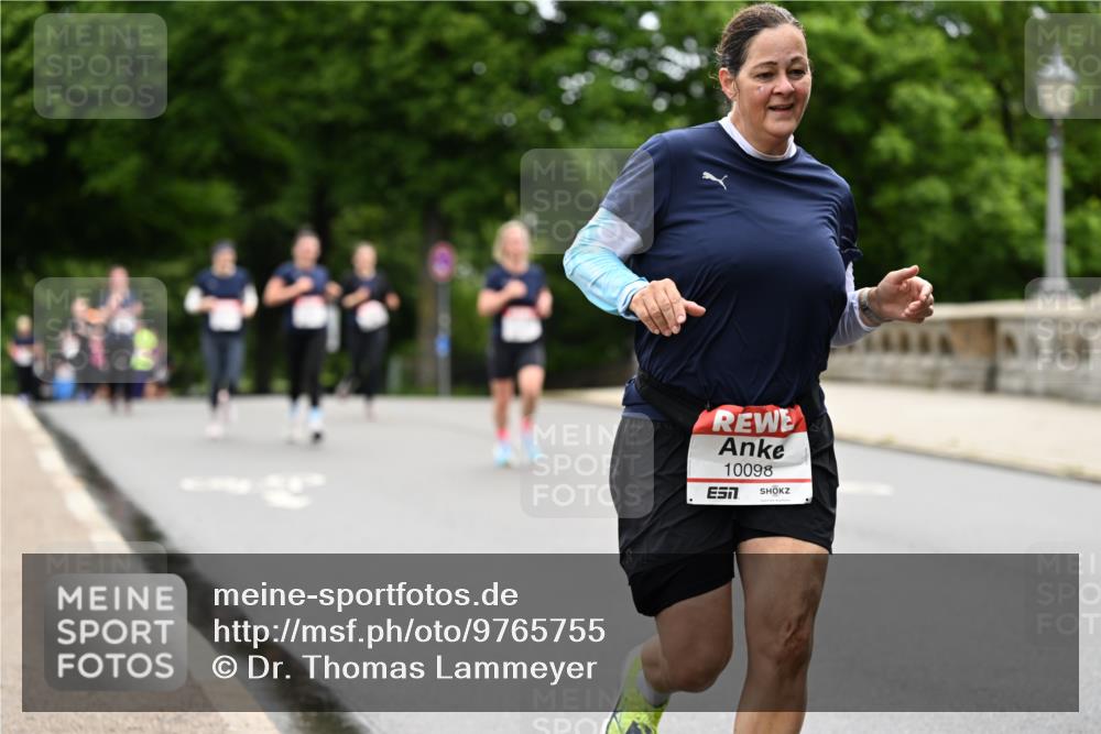 14.06.2026 - REWE Women's Run Dr. Thomas Lammeyer http://msf.ph/oto/9765755 14.06.2026 09:40:57 Laufen 10098 meine-sportfotos.de