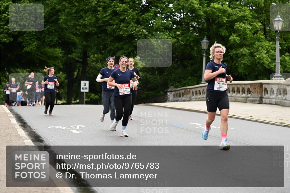 14.06.2026 - REWE Women's Run Dr. Thomas Lammeyer http://msf.ph/oto/9765783 14.06.2026 09:40:59 Laufen 33, 10796, 11313 meine-sportfotos.de