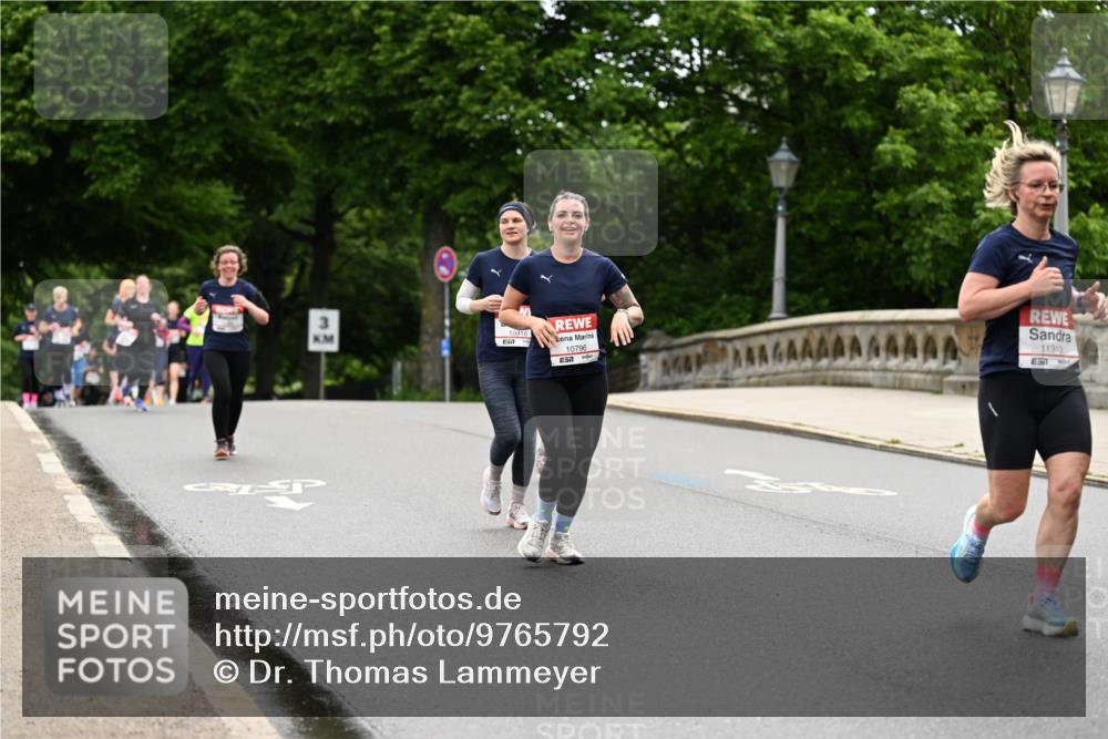14.06.2026 - REWE Women's Run Dr. Thomas Lammeyer http://msf.ph/oto/9765792 14.06.2026 09:41:00 Laufen 10816, 10796, 51, 11313 meine-sportfotos.de