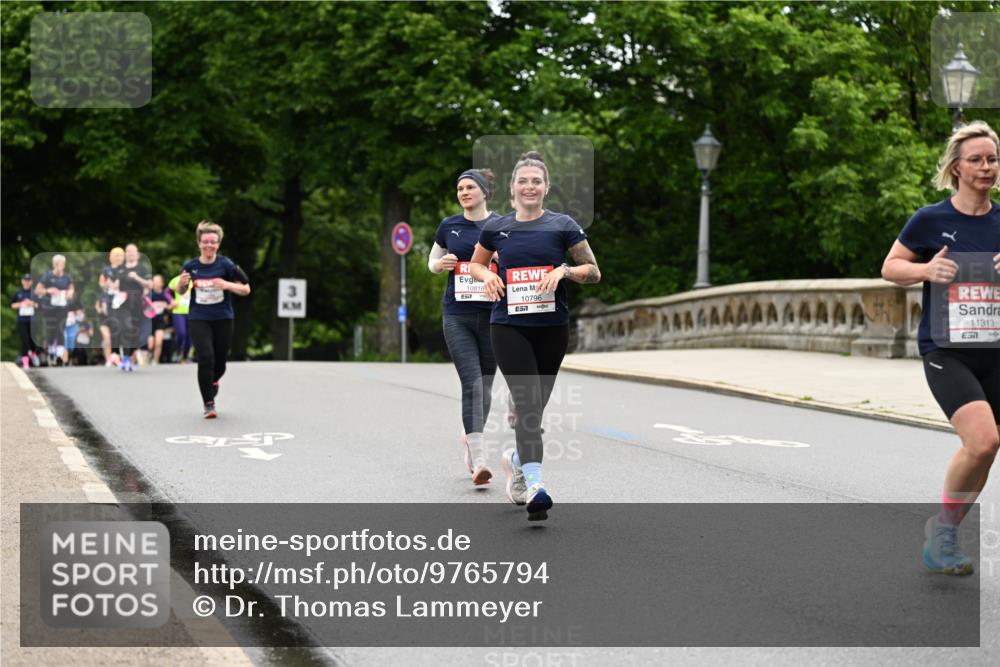 14.06.2026 - REWE Women's Run Dr. Thomas Lammeyer http://msf.ph/oto/9765794 14.06.2026 09:41:00 Laufen 10816, 10796, 11313 meine-sportfotos.de
