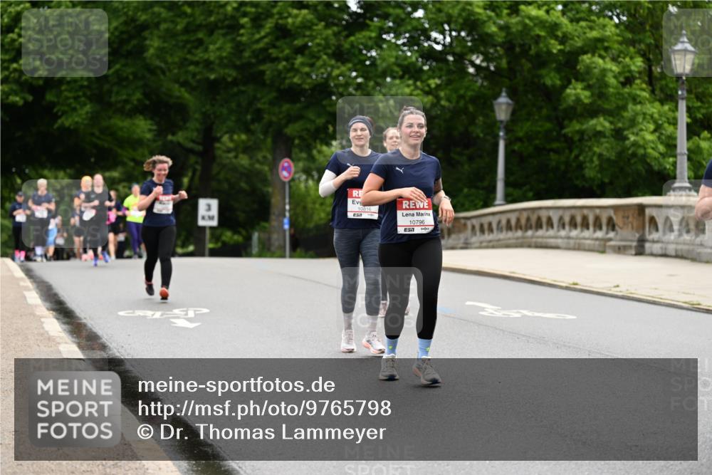 14.06.2026 - REWE Women's Run Dr. Thomas Lammeyer http://msf.ph/oto/9765798 14.06.2026 09:41:00 Laufen 10816, 7, 10796, 7 meine-sportfotos.de