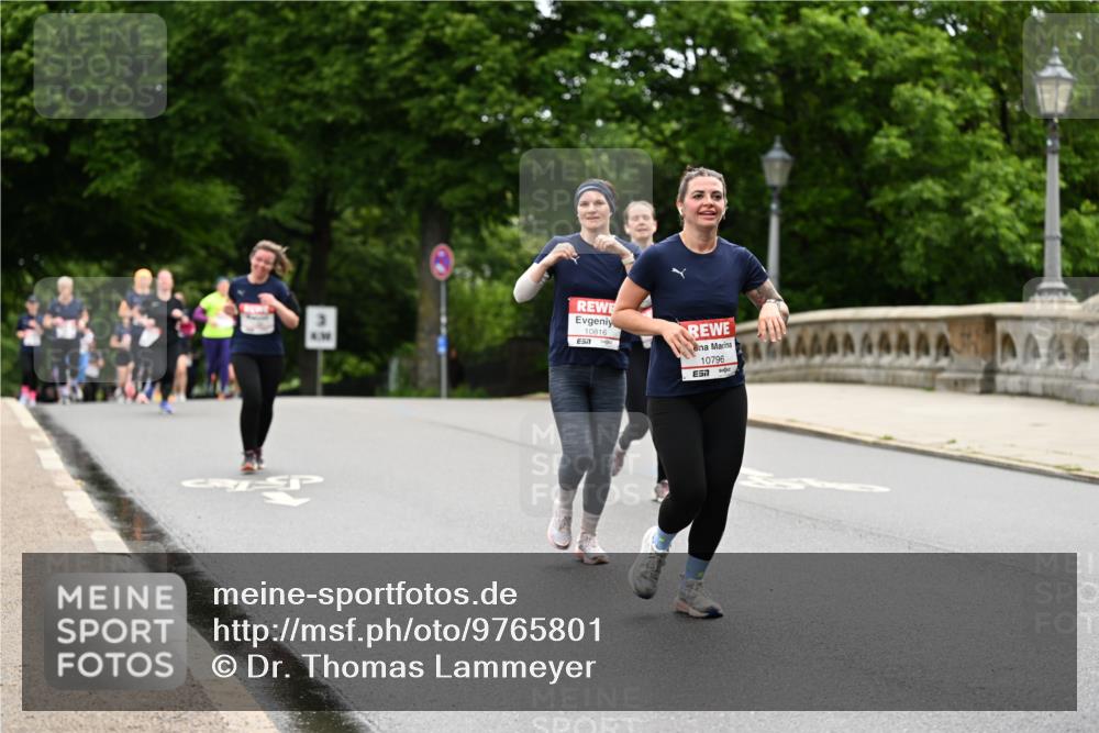 14.06.2026 - REWE Women's Run Dr. Thomas Lammeyer http://msf.ph/oto/9765801 14.06.2026 09:41:00 Laufen 10816, 10796, 517 meine-sportfotos.de