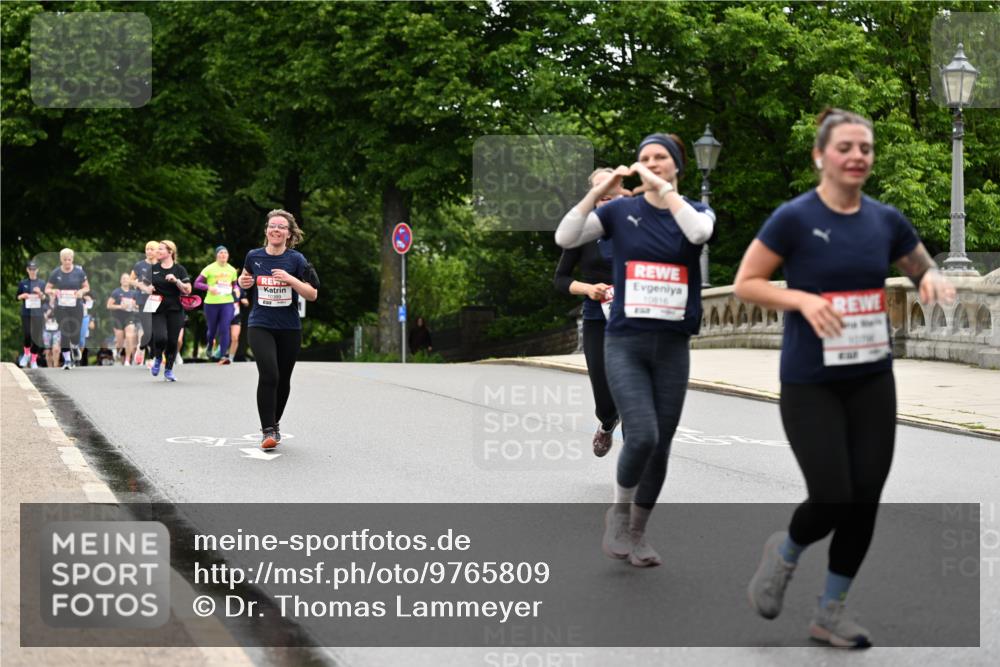 14.06.2026 - REWE Women's Run Dr. Thomas Lammeyer http://msf.ph/oto/9765809 14.06.2026 09:41:01 Laufen 10816 meine-sportfotos.de
