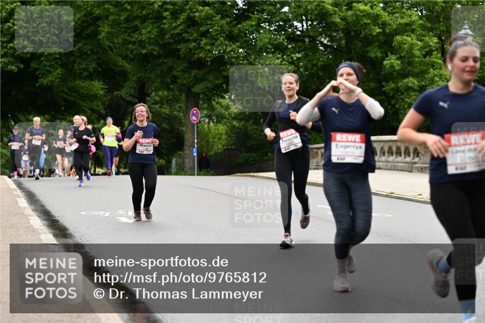 14.06.2026 - REWE Women's Run Dr. Thomas Lammeyer http://msf.ph/oto/9765812 14.06.2026 09:41:01 Laufen 10867, 10816 meine-sportfotos.de