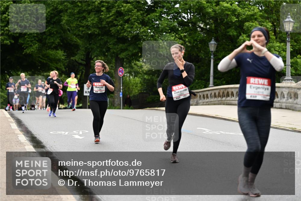 14.06.2026 - REWE Women's Run Dr. Thomas Lammeyer http://msf.ph/oto/9765817 14.06.2026 09:41:02 Laufen 10399, 10867, 10816 meine-sportfotos.de