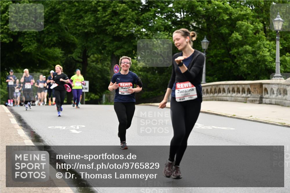 14.06.2026 - REWE Women's Run Dr. Thomas Lammeyer http://msf.ph/oto/9765829 14.06.2026 09:41:03 Laufen 10399, 10867 meine-sportfotos.de