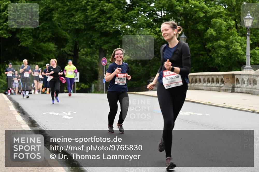 14.06.2026 - REWE Women's Run Dr. Thomas Lammeyer http://msf.ph/oto/9765830 14.06.2026 09:41:03 Laufen 10399, 75, 10867 meine-sportfotos.de