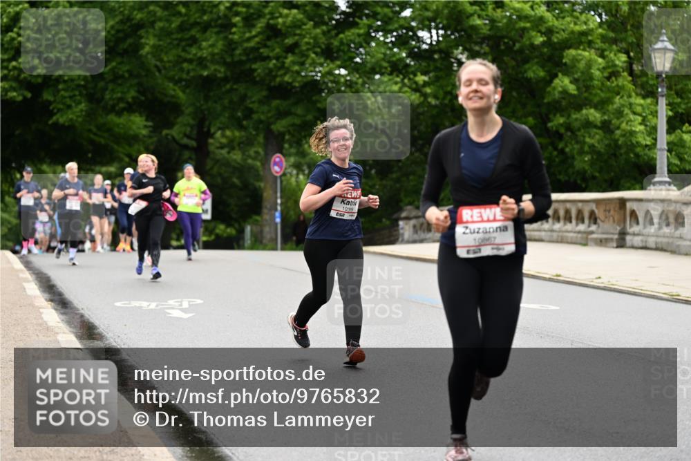 14.06.2026 - REWE Women's Run Dr. Thomas Lammeyer http://msf.ph/oto/9765832 14.06.2026 09:41:03 Laufen 10399, 10867 meine-sportfotos.de