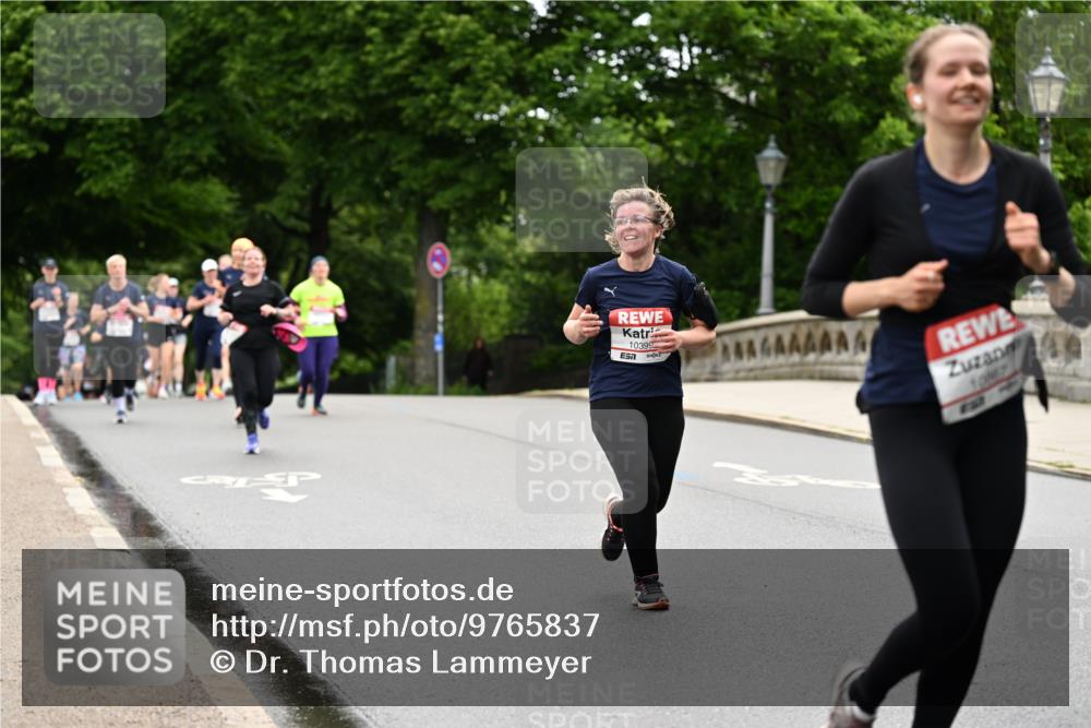 14.06.2026 - REWE Women's Run Dr. Thomas Lammeyer http://msf.ph/oto/9765837 14.06.2026 09:41:03 Laufen 10399, 7, 144 meine-sportfotos.de