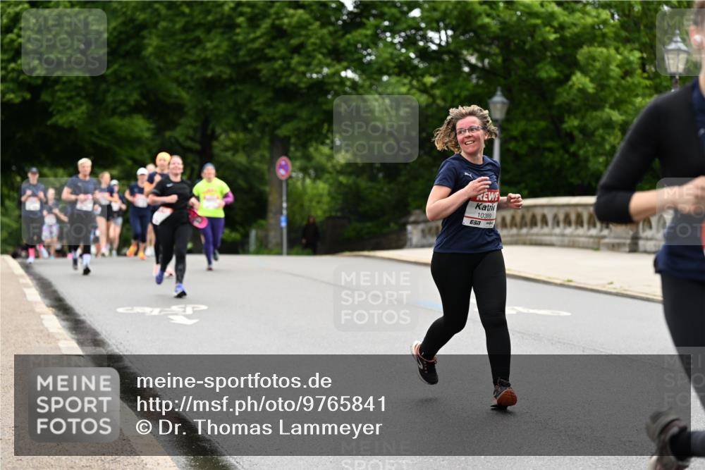 14.06.2026 - REWE Women's Run Dr. Thomas Lammeyer http://msf.ph/oto/9765841 14.06.2026 09:41:04 Laufen 9, 00, 10399, 7 meine-sportfotos.de