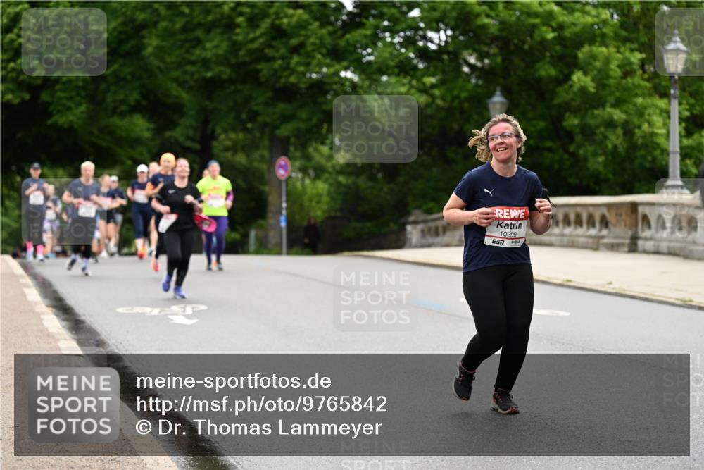 14.06.2026 - REWE Women's Run Dr. Thomas Lammeyer http://msf.ph/oto/9765842 14.06.2026 09:41:04 Laufen 10399, 7 meine-sportfotos.de