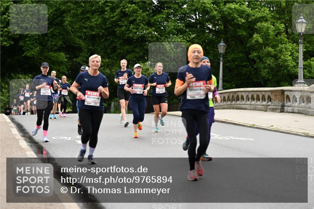 14.06.2026 - REWE Women's Run Dr. Thomas Lammeyer http://msf.ph/oto/9765894 14.06.2026 09:41:08 Laufen 10598, 11280, 10112, 10112, 10116 meine-sportfotos.de