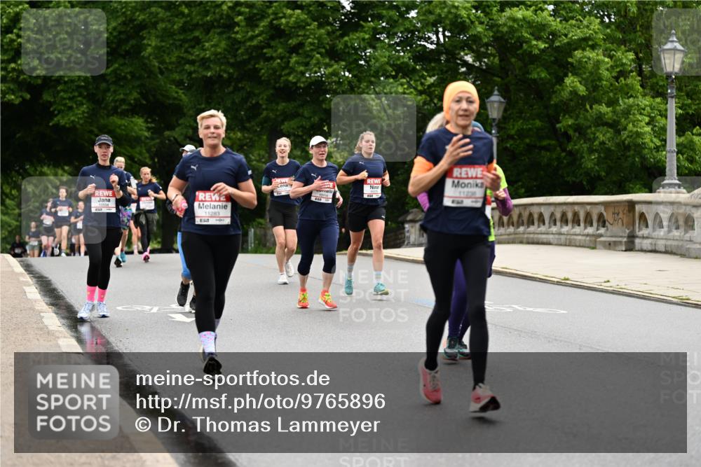 14.06.2026 - REWE Women's Run Dr. Thomas Lammeyer http://msf.ph/oto/9765896 14.06.2026 09:41:08 Laufen 10598, 11283, 657, 11238, 10116 meine-sportfotos.de