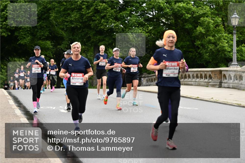 14.06.2026 - REWE Women's Run Dr. Thomas Lammeyer http://msf.ph/oto/9765897 14.06.2026 09:41:08 Laufen 11283, 10116, 11238 meine-sportfotos.de