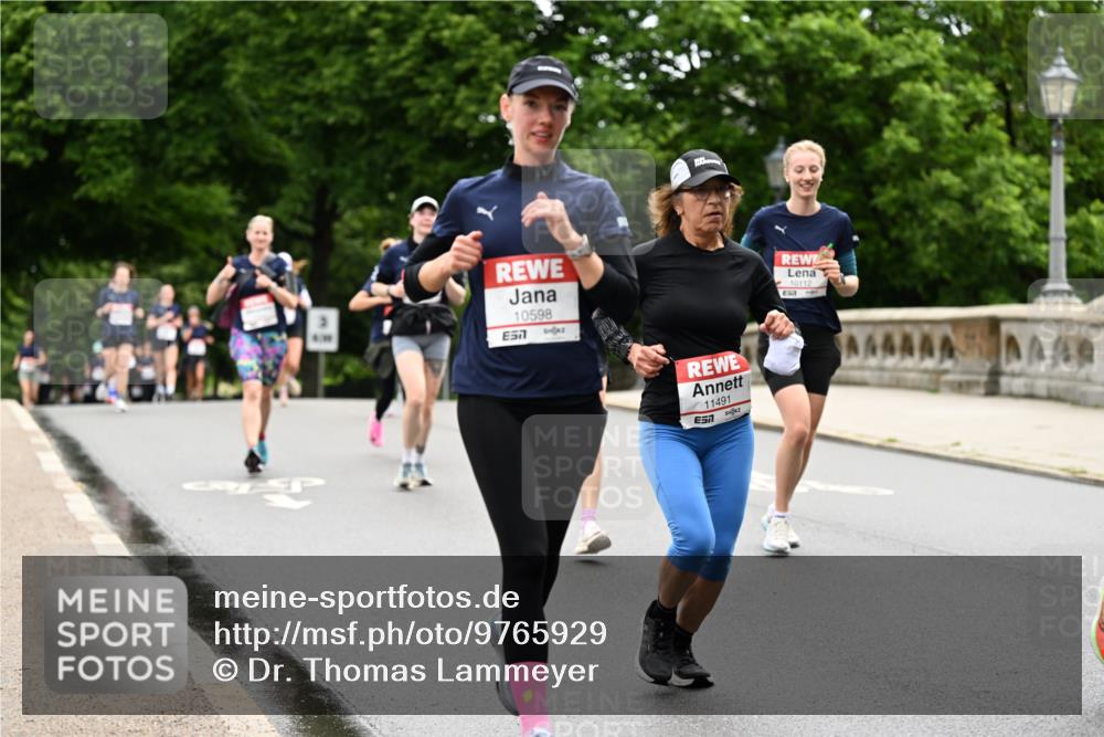 14.06.2026 - REWE Women's Run Dr. Thomas Lammeyer http://msf.ph/oto/9765929 14.06.2026 09:41:11 Laufen 10598, 57, 10112, 11491, 51 meine-sportfotos.de