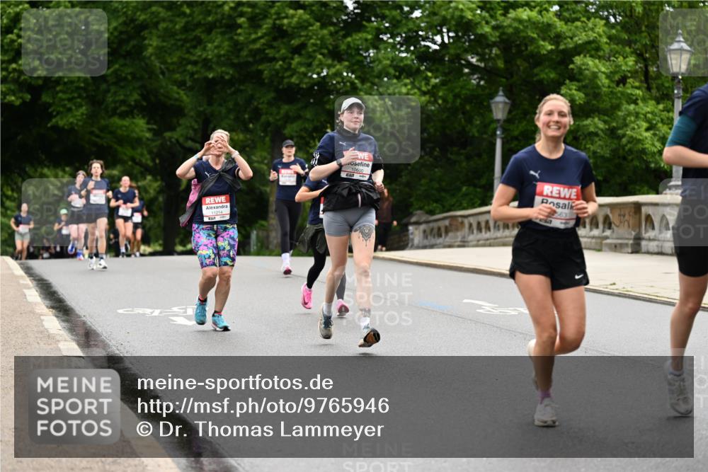 14.06.2026 - REWE Women's Run Dr. Thomas Lammeyer http://msf.ph/oto/9765946 14.06.2026 09:41:12 Laufen 2, 10600, 563 meine-sportfotos.de
