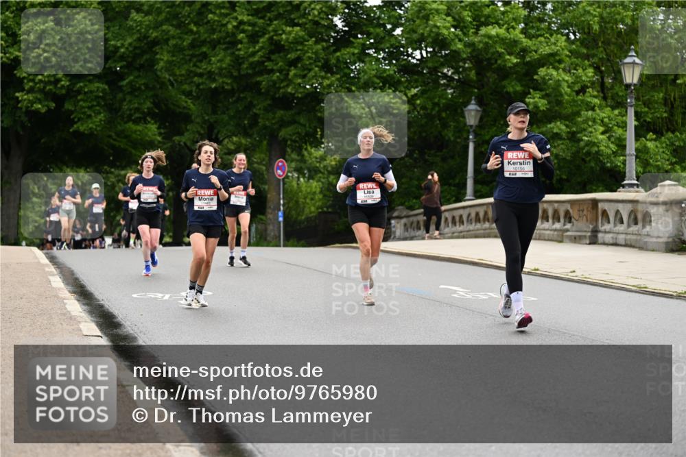 14.06.2026 - REWE Women's Run Dr. Thomas Lammeyer http://msf.ph/oto/9765980 14.06.2026 09:41:16 Laufen 11443, 11409, 10156 meine-sportfotos.de