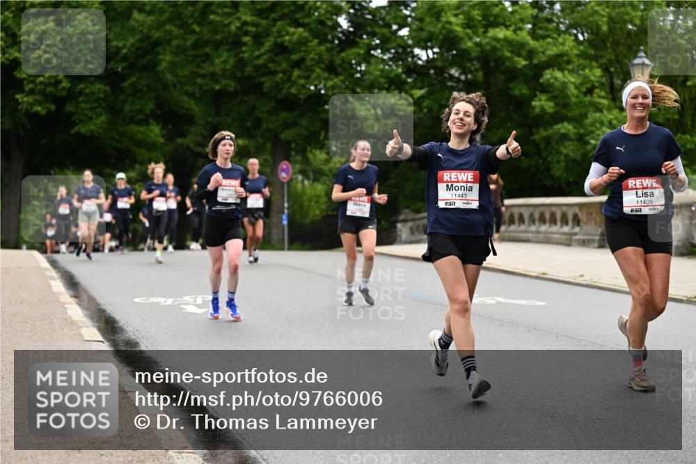 14.06.2026 - REWE Women's Run Dr. Thomas Lammeyer http://msf.ph/oto/9766006 14.06.2026 09:41:18 Laufen 11443, 11409, 7 meine-sportfotos.de