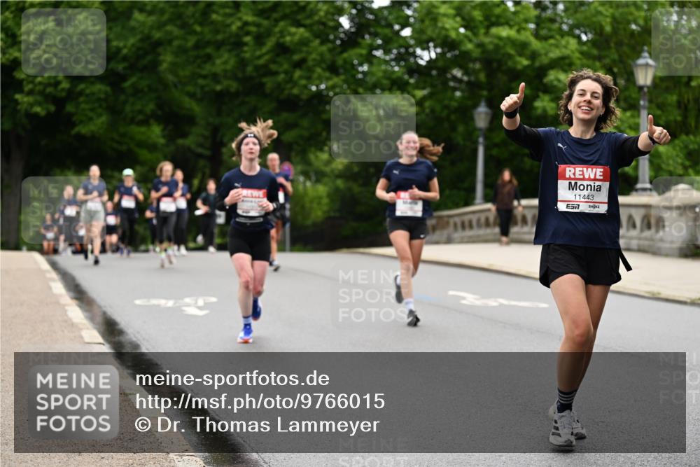 14.06.2026 - REWE Women's Run Dr. Thomas Lammeyer http://msf.ph/oto/9766015 14.06.2026 09:41:19 Laufen 11443, 444 meine-sportfotos.de