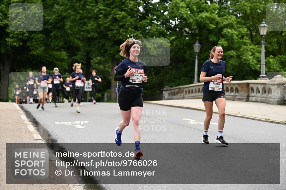 14.06.2026 - REWE Women's Run Dr. Thomas Lammeyer http://msf.ph/oto/9766026 14.06.2026 09:41:20 Laufen 11312, 7, 10882 meine-sportfotos.de
