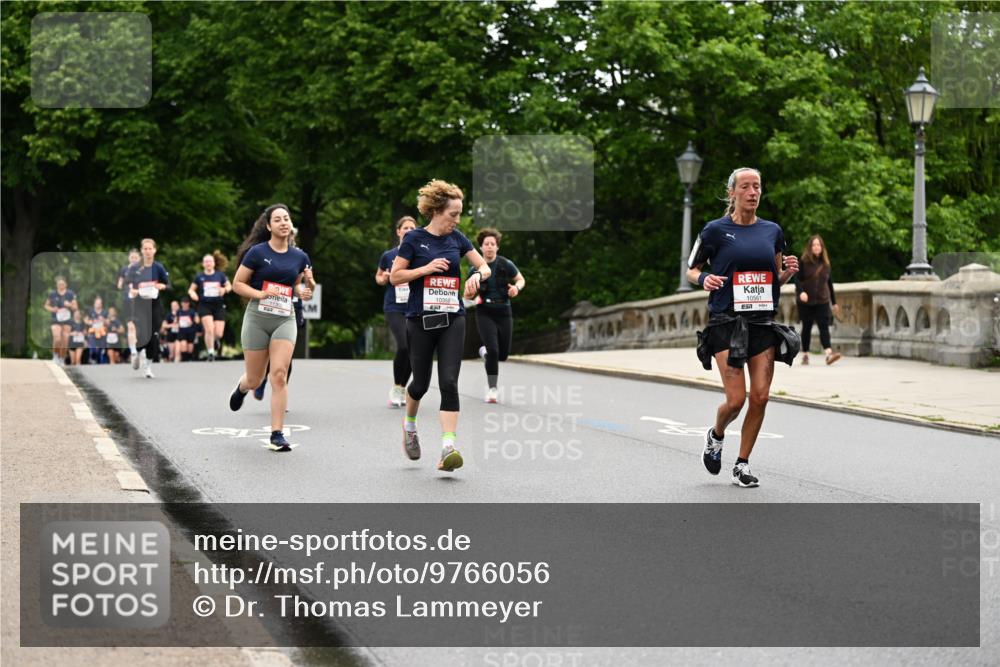 14.06.2026 - REWE Women's Run Dr. Thomas Lammeyer http://msf.ph/oto/9766056 14.06.2026 09:41:22 Laufen 10561, 10358 meine-sportfotos.de