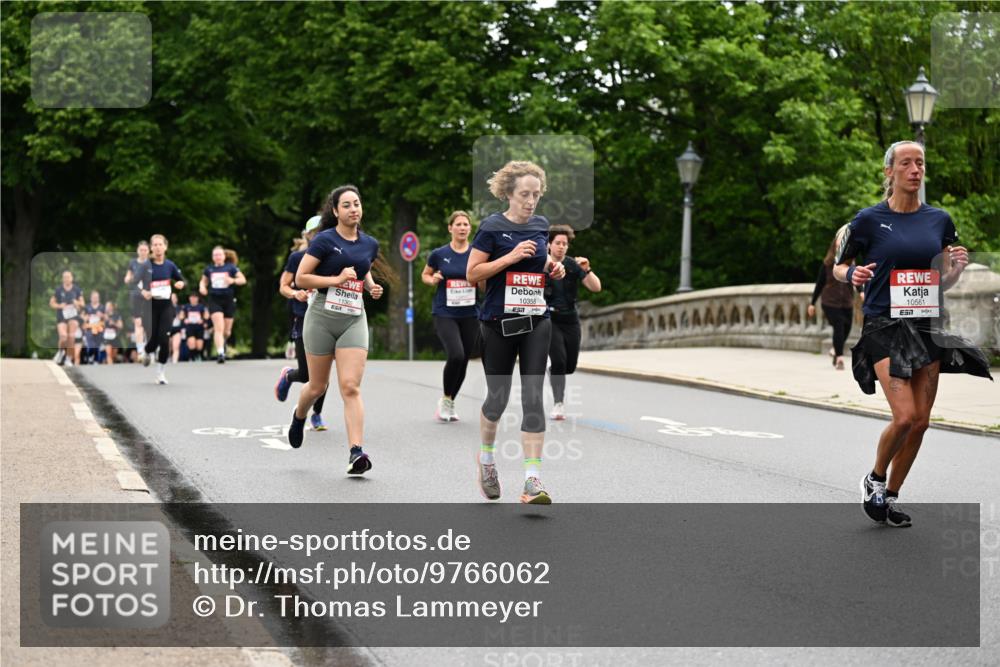 14.06.2026 - REWE Women's Run Dr. Thomas Lammeyer http://msf.ph/oto/9766062 14.06.2026 09:41:23 Laufen 10358, 10561 meine-sportfotos.de