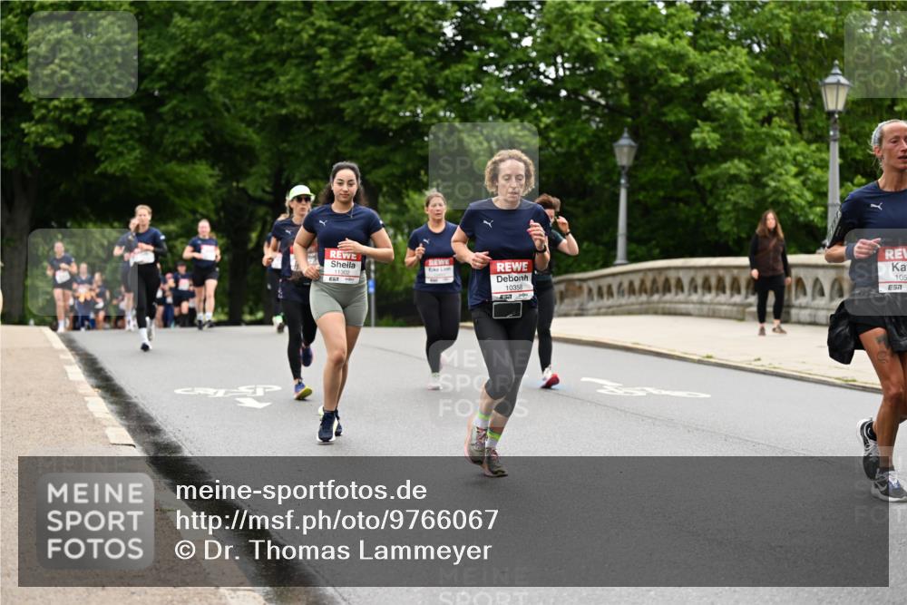 14.06.2026 - REWE Women's Run Dr. Thomas Lammeyer http://msf.ph/oto/9766067 14.06.2026 09:41:23 Laufen 11302, 10358, 105, 7 meine-sportfotos.de
