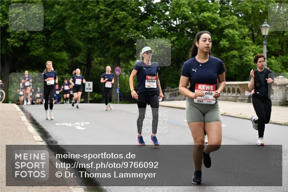 14.06.2026 - REWE Women's Run Dr. Thomas Lammeyer http://msf.ph/oto/9766092 14.06.2026 09:41:25 Laufen 10625, 1302 meine-sportfotos.de