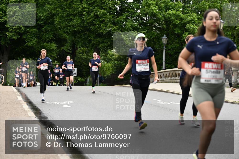 14.06.2026 - REWE Women's Run Dr. Thomas Lammeyer http://msf.ph/oto/9766097 14.06.2026 09:41:25 Laufen 3 meine-sportfotos.de