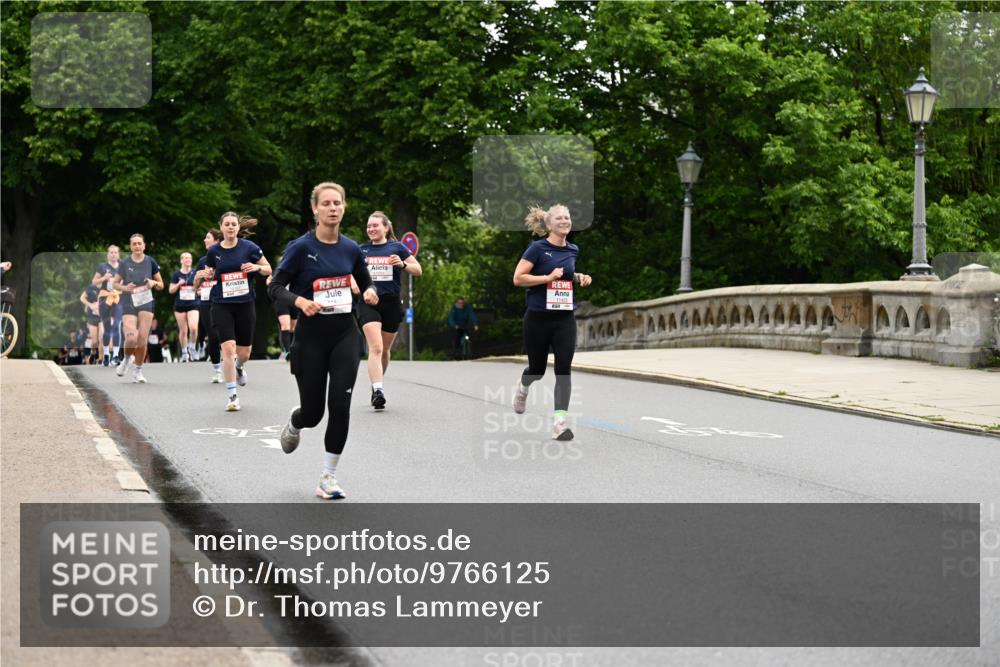 14.06.2026 - REWE Women's Run Dr. Thomas Lammeyer http://msf.ph/oto/9766125 14.06.2026 09:41:27 Laufen 11423 meine-sportfotos.de