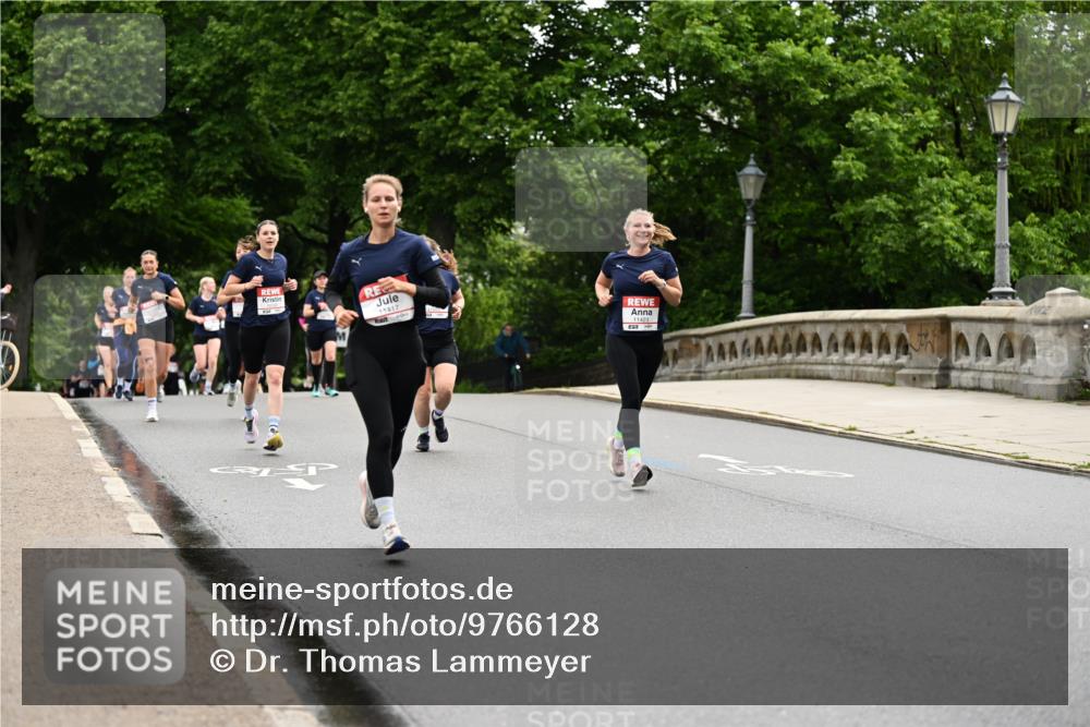 14.06.2026 - REWE Women's Run Dr. Thomas Lammeyer http://msf.ph/oto/9766128 14.06.2026 09:41:28 Laufen 417, 11423 meine-sportfotos.de