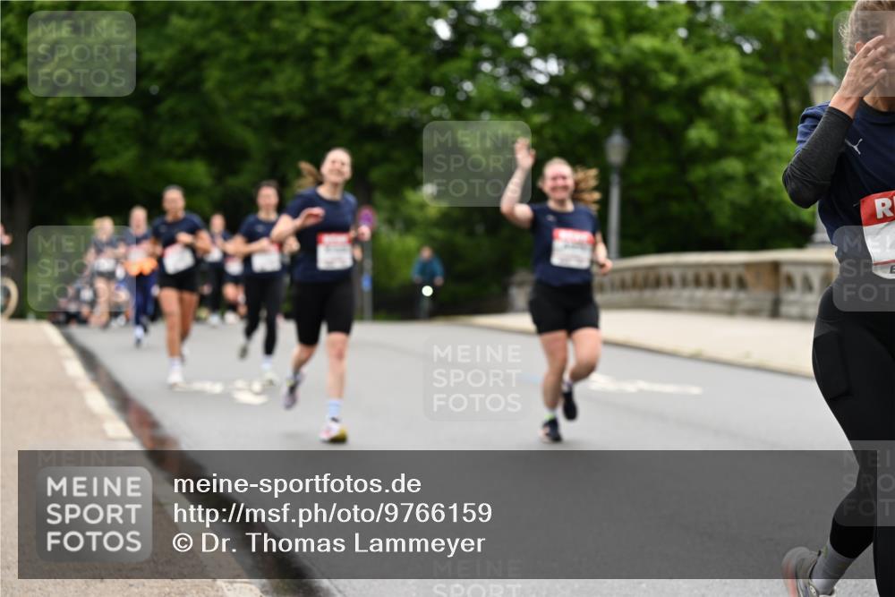 14.06.2026 - REWE Women's Run Dr. Thomas Lammeyer http://msf.ph/oto/9766159 14.06.2026 09:41:30 Laufen 407 meine-sportfotos.de