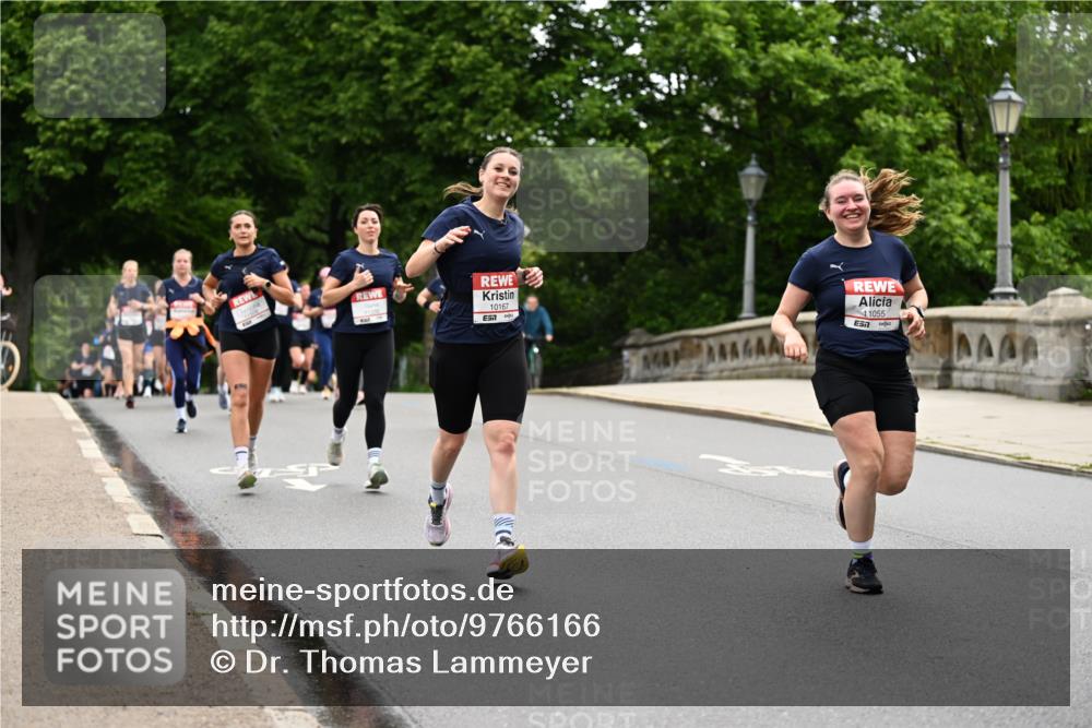 14.06.2026 - REWE Women's Run Dr. Thomas Lammeyer http://msf.ph/oto/9766166 14.06.2026 09:41:31 Laufen 10167, 11055 meine-sportfotos.de