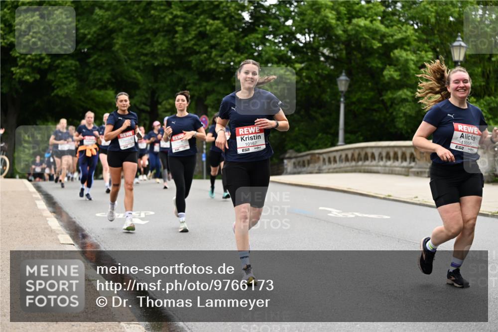 14.06.2026 - REWE Women's Run Dr. Thomas Lammeyer http://msf.ph/oto/9766173 14.06.2026 09:41:31 Laufen 10167, 11055 meine-sportfotos.de