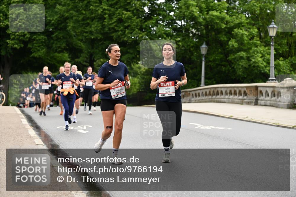 14.06.2026 - REWE Women's Run Dr. Thomas Lammeyer http://msf.ph/oto/9766194 14.06.2026 09:41:33 Laufen 11509, 11535, 7 meine-sportfotos.de