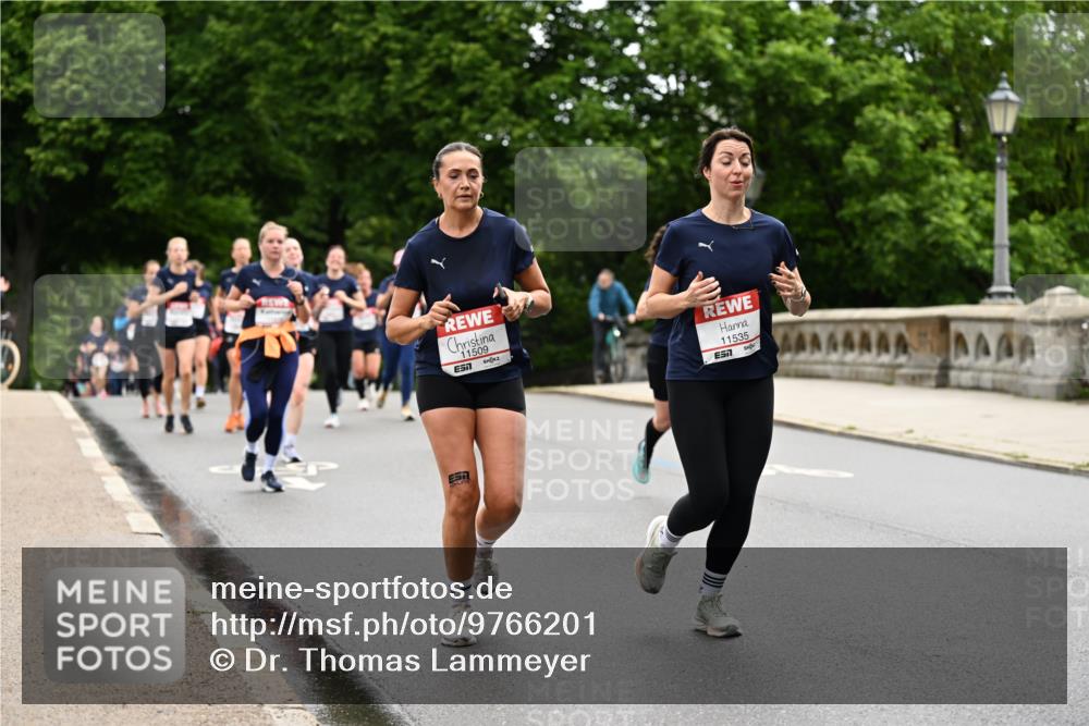 14.06.2026 - REWE Women's Run Dr. Thomas Lammeyer http://msf.ph/oto/9766201 14.06.2026 09:41:33 Laufen 11509, 11535, 57 meine-sportfotos.de
