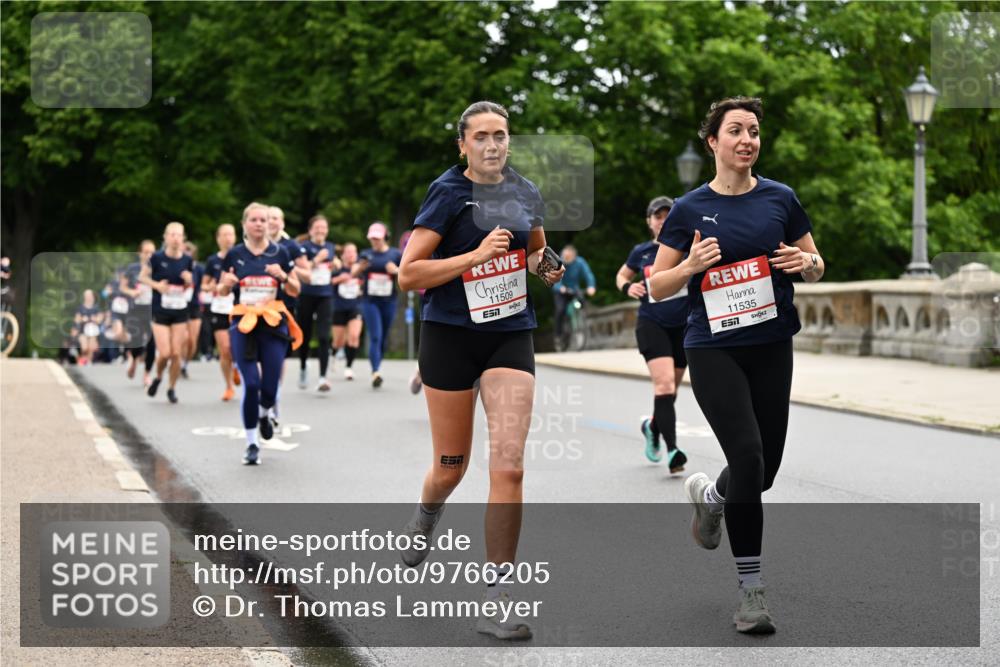 14.06.2026 - REWE Women's Run Dr. Thomas Lammeyer http://msf.ph/oto/9766205 14.06.2026 09:41:33 Laufen 11509, 57, 11535, 57 meine-sportfotos.de